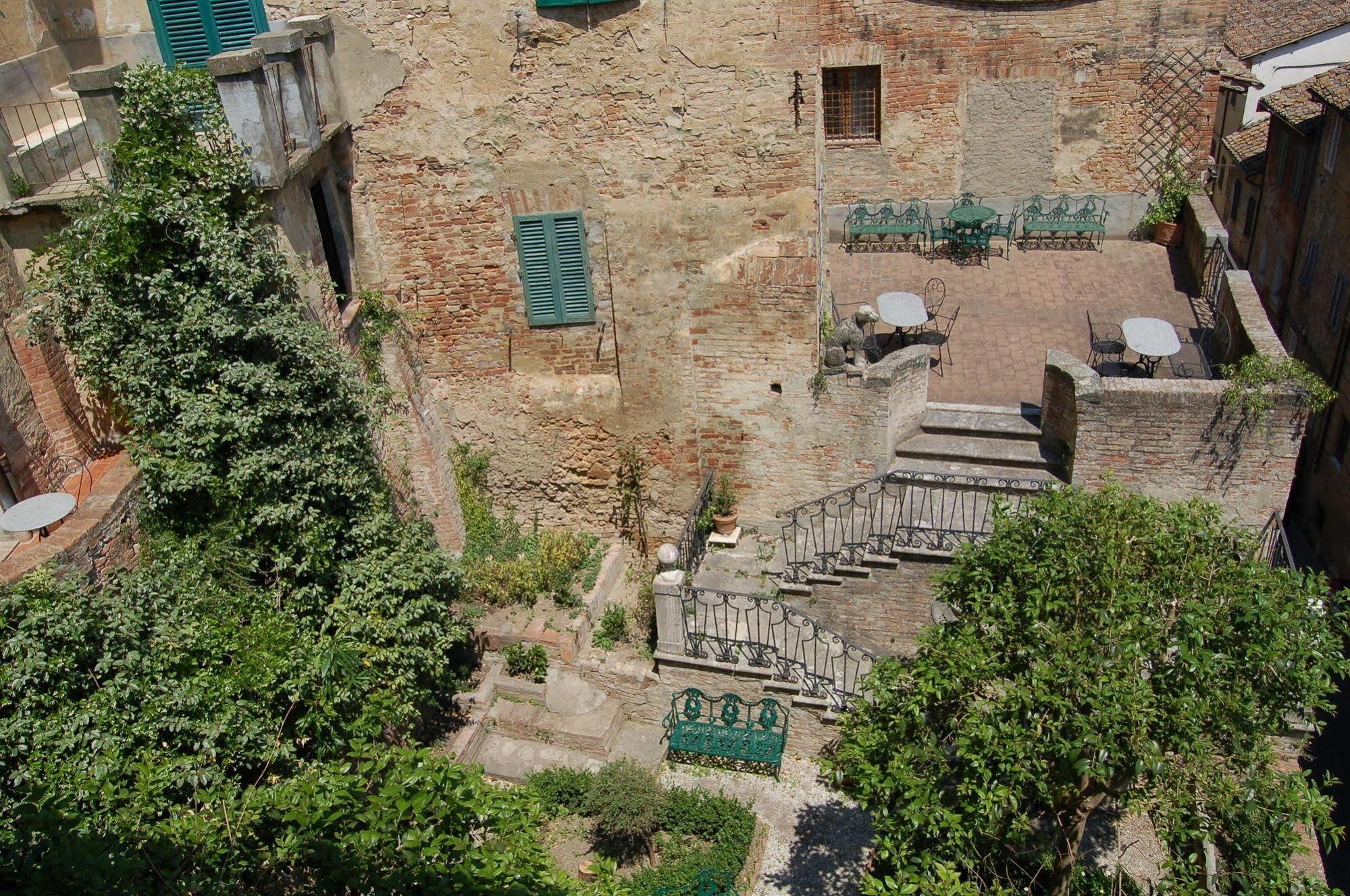Bnb Residenza D Epoca Il Casato シエーナ エクステリア 写真
